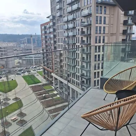 Apartment Crown - Bw Sole *