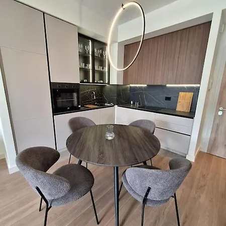 Crown - Bw Sole Apartament *