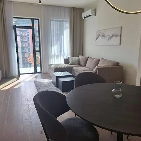 Crown - Bw Sole Apartament Belgrad